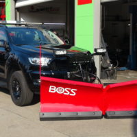 THE BOSS HTX V Pflug an Ford Ranger Ford Ranger Limited Black Edition mit THE BOSS V-Pflug