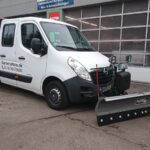 Opel Movano mit HILLTIP SnowStriker 225 SP Schneeschild