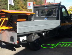 LEHNER Polaro XL auf der Pritsche eines Opel Movano