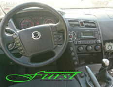 Ssang Yong Cockpit mit THE BOSS Schneeschild  Steuerung