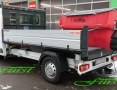 Peugeot Boxer als Räumfahrzeug mit Schneeschild von THE BOSS und Aufbaustreuer von Hilltip